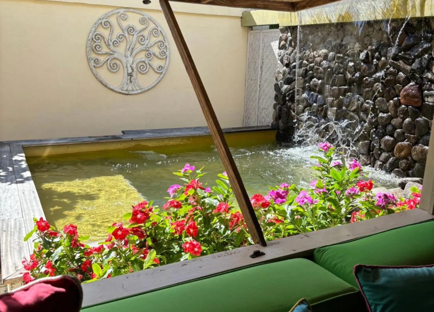 French Polynesia Secret House Avec Jacuzzi Et Piscine Partagee Villa Moorea Holiday home
